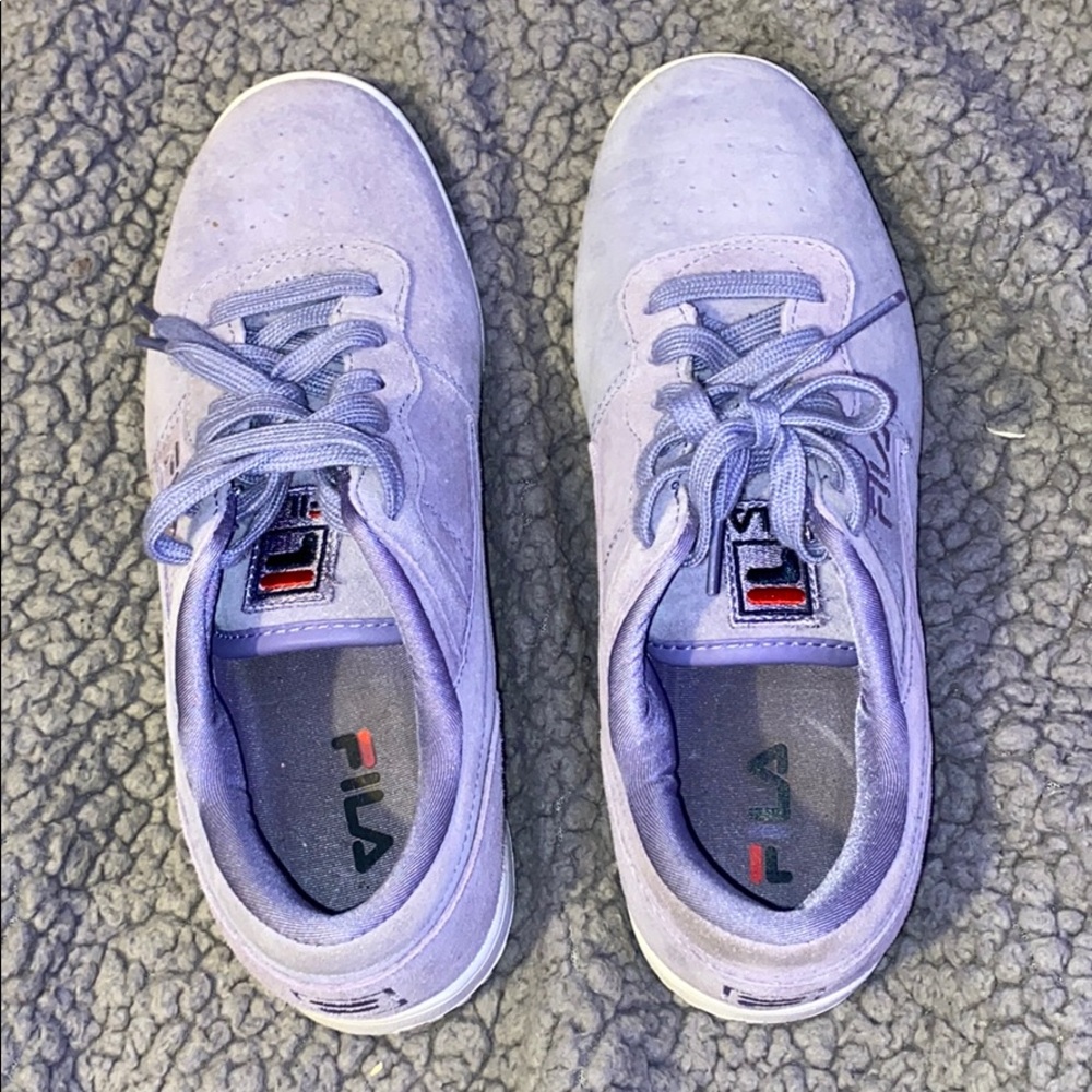 lavender suede fills tennis shoes